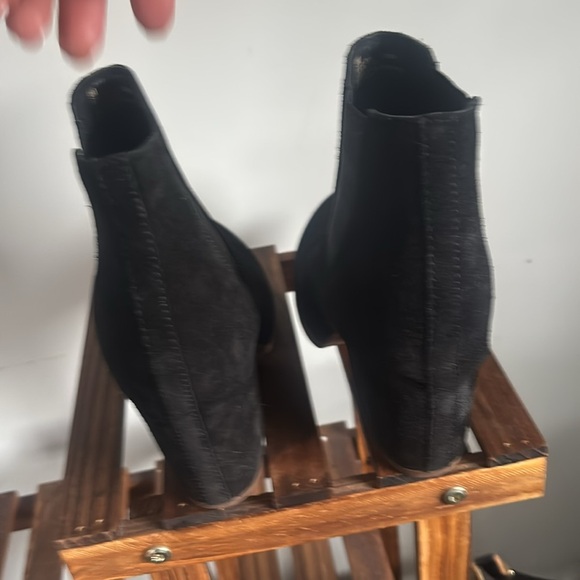 Kork Ease Shirome Black Suede Ankle Boots - Picture 4 of 9